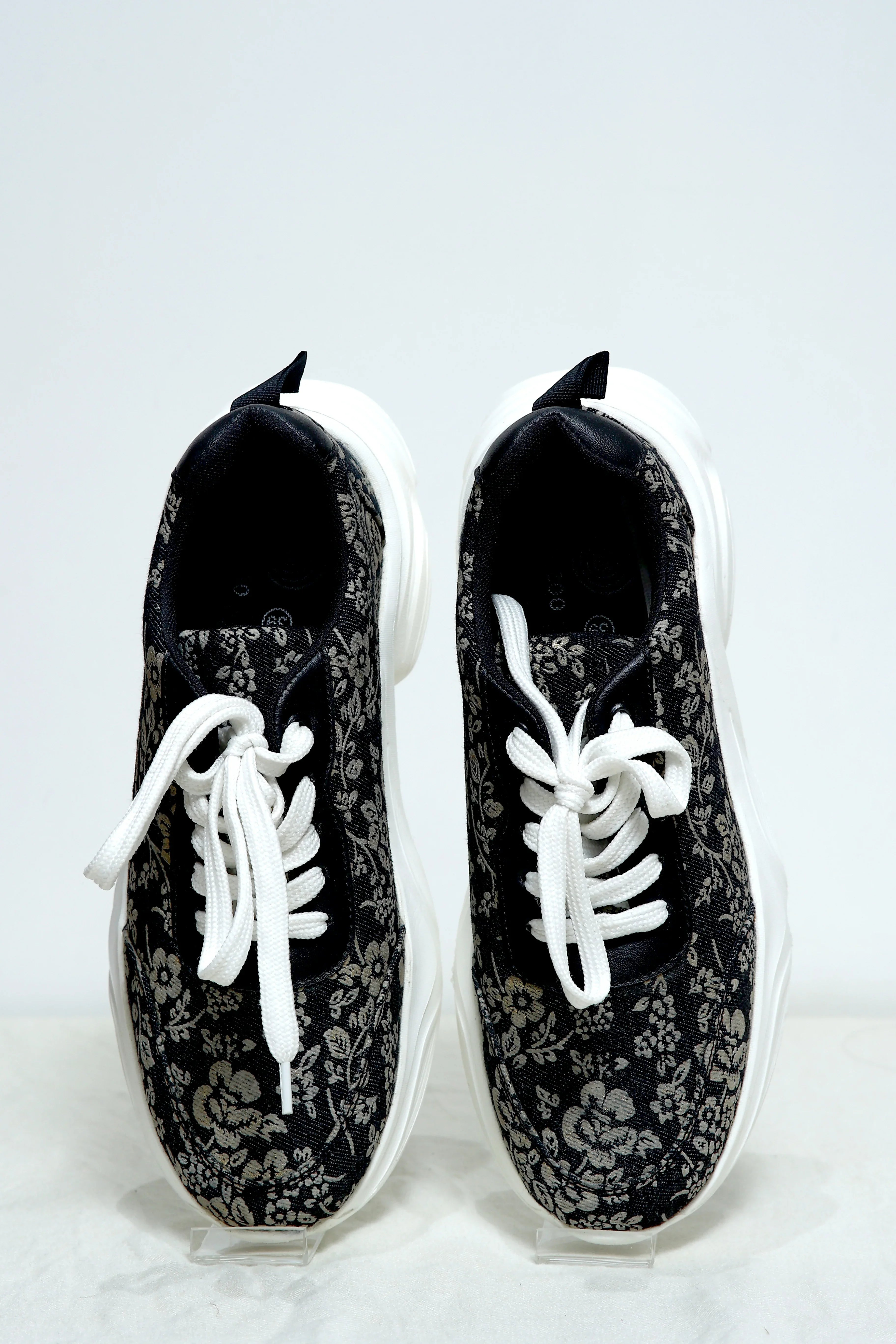 Midnight Floral – Omizoo